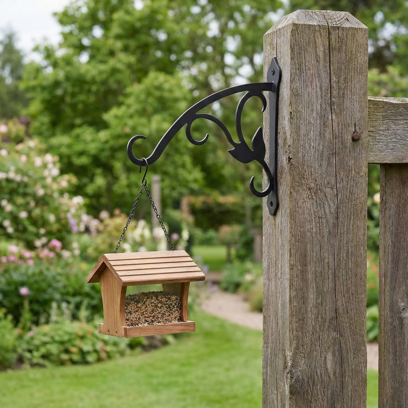Solar-powered light hook for o - Outdoor Lighting Hooks のレビューと価格