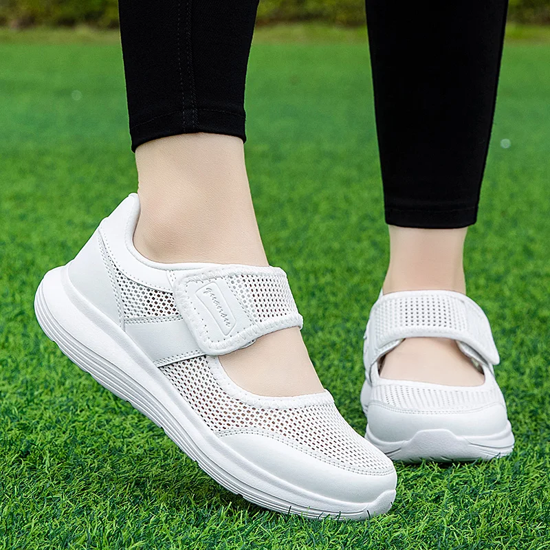 Women Shoes Sneakers Wide Bare - Outdoor Lighting Hooks のレビューと価格